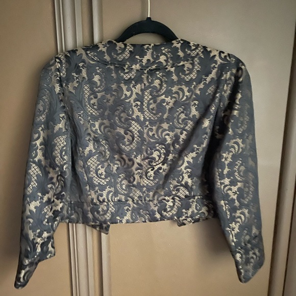 Black and Gold Ann Taylor cropped blazer - Picture 2 of 2